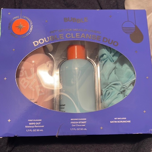 BUBBLE double cleanse duo gift set - Picture 1 of 5